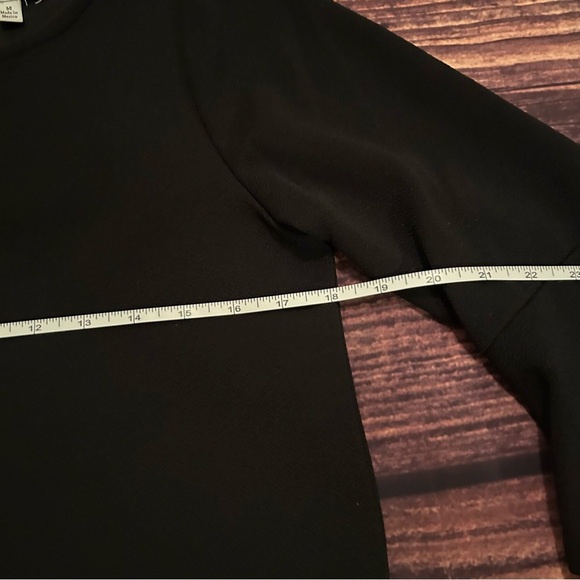 Women’s Green Envelope Black Blouse Size M - Picture 3 of 5